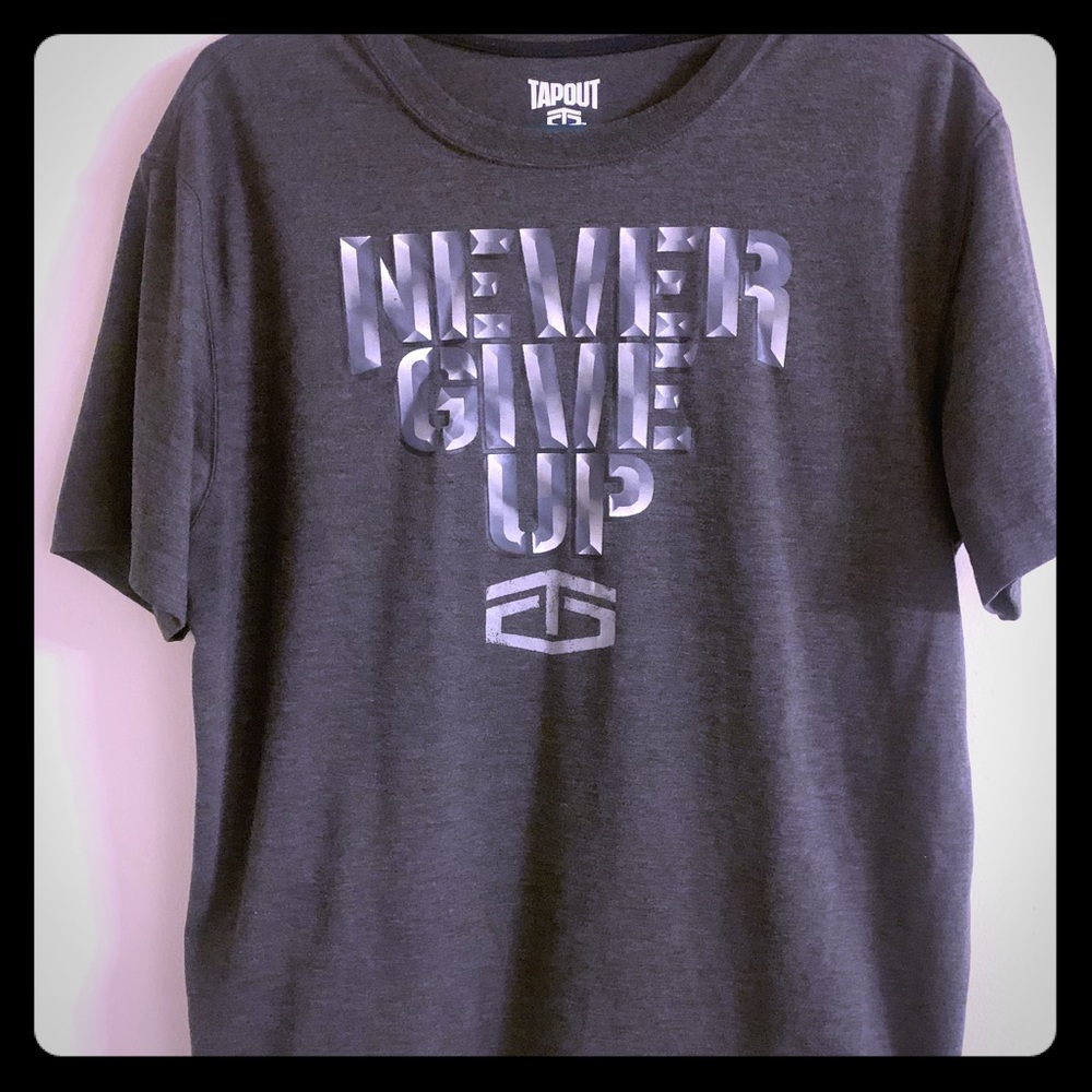 Tapout T-shirt
